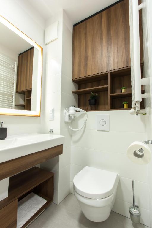 Kúpeľňa v ubytovaní Bel Mare Apartament 128 z ogródkiem