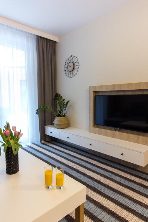 Fotografia z galérie ubytovania Bel Mare Apartament 128 z ogródkiem v destinácii Międzyzdroje