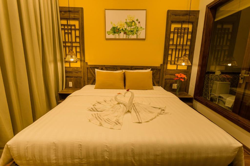 SOLEIL BOUTIQUE - 19