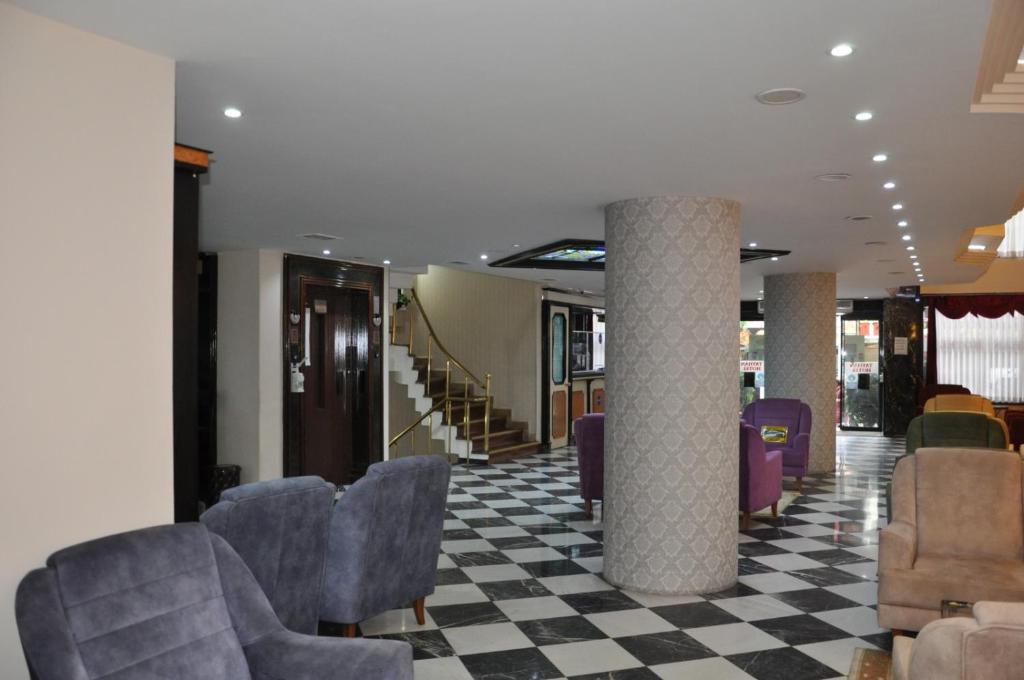 Зона вітальні в Tayhan Hotel