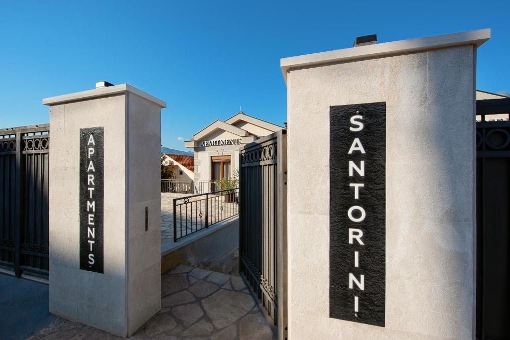 Certifikát, hodnocení, plakát nebo jiný dokument vystavený v ubytování Santorini Apart