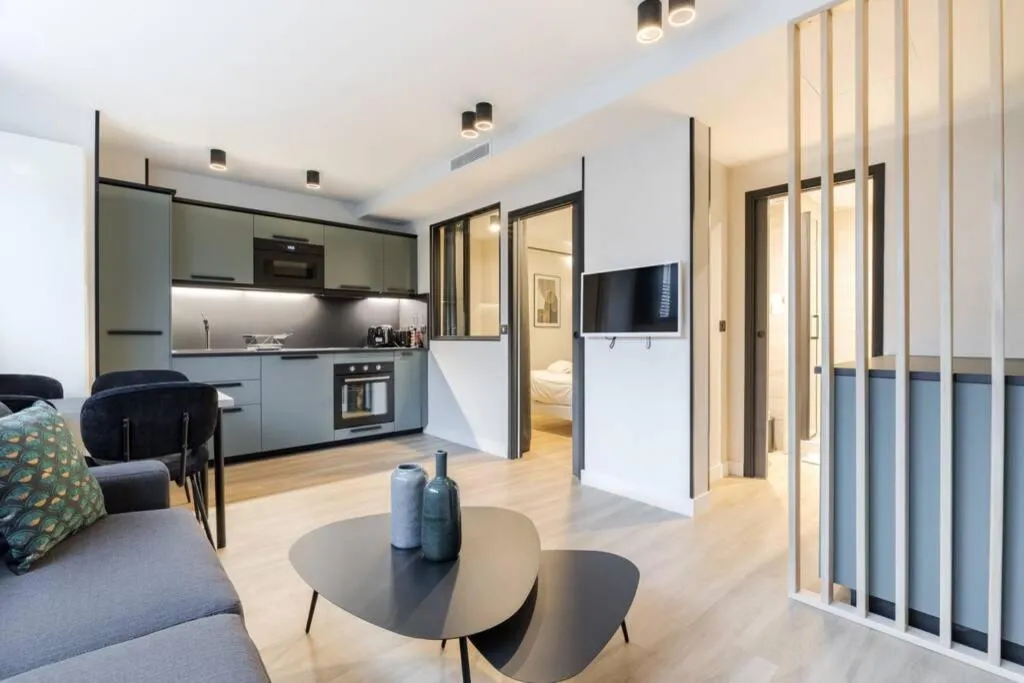 Home Suite Home Oberkampf 1BR, Paris, Franţa