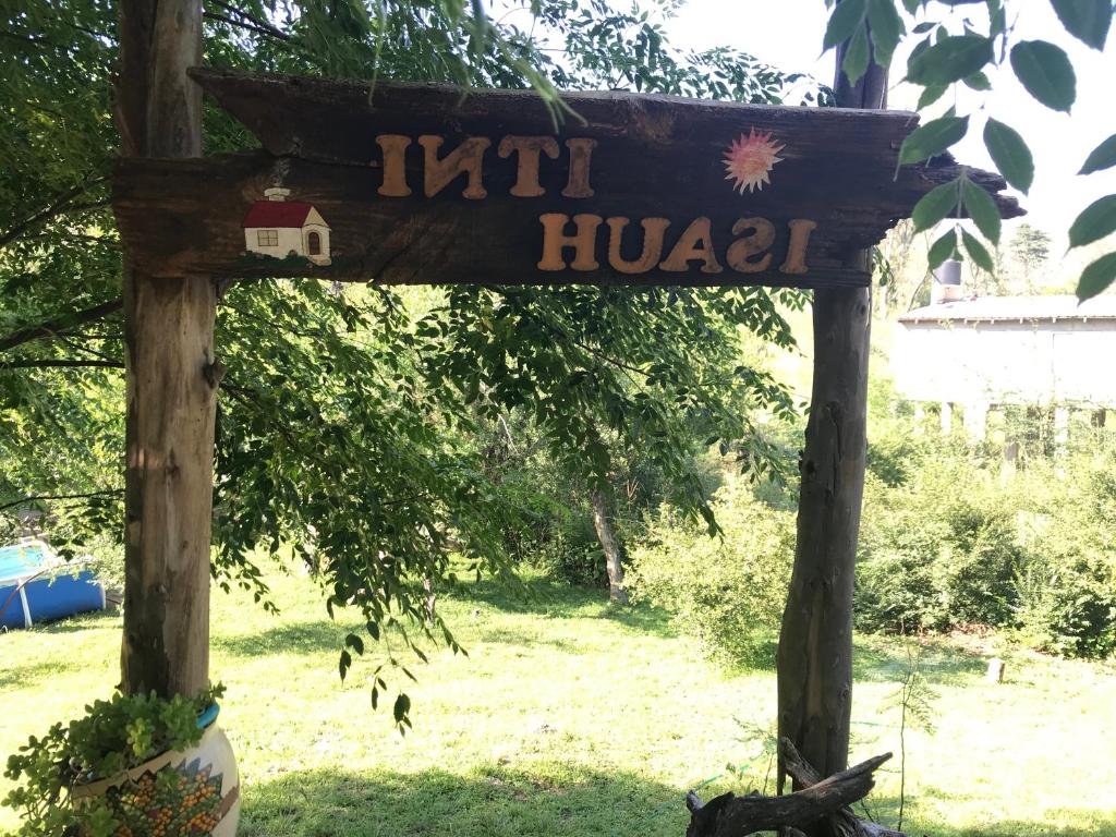 a sign that says nili huilih at Inti Huasi in La Paisanita