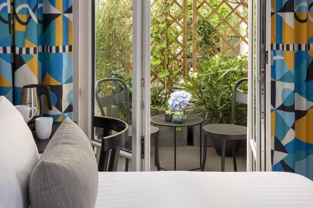 Les Matins de Paris & Spa - Resim 20