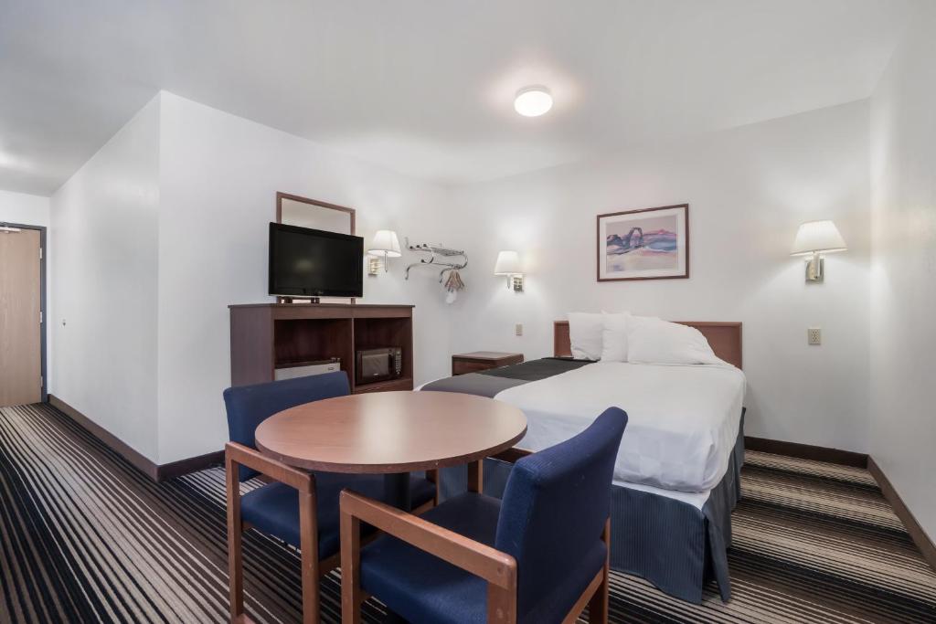 Americas Best Value Inn Green River - 2 Camas Tamaño Queen, No Fumadores