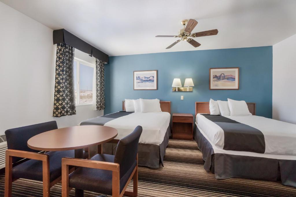 Americas Best Value Inn Green River - 3 Camas Tamaño Queen De Lujo