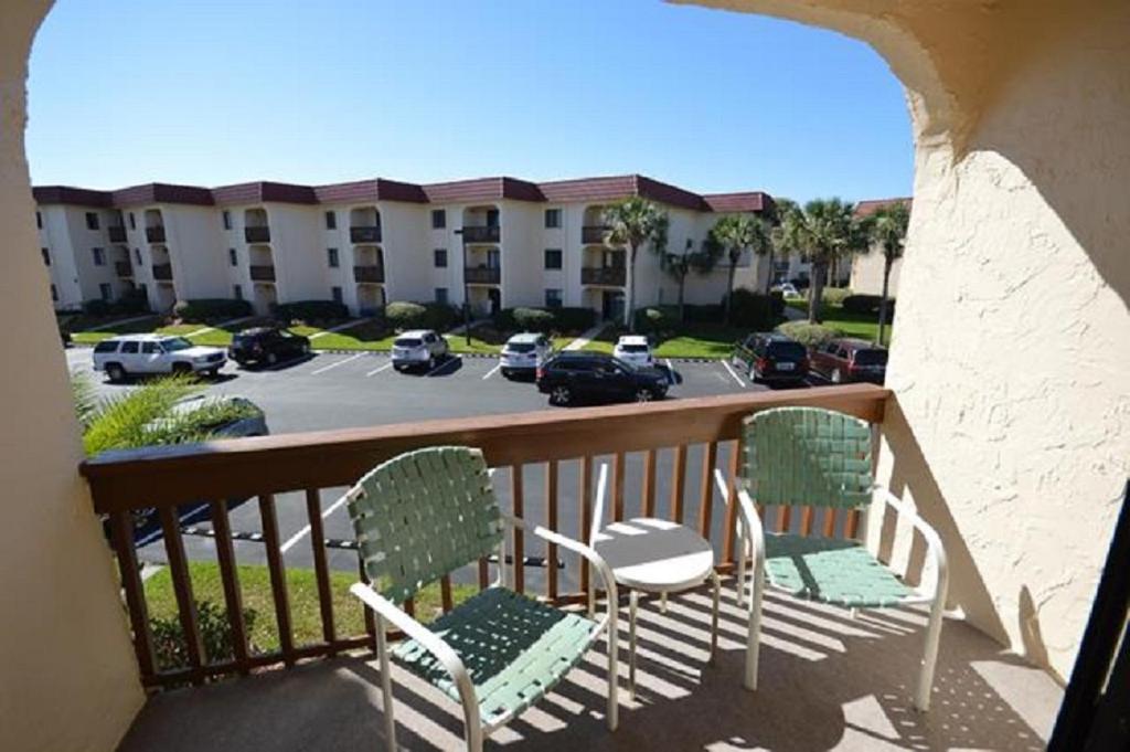 Μπαλκόνι ή βεράντα στο Unit 8204 - Ocean & Racquet Resort