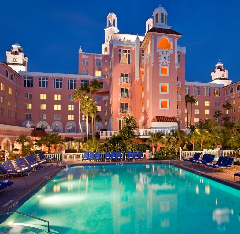 Gallery image of The Don CeSar in St Pete Beach