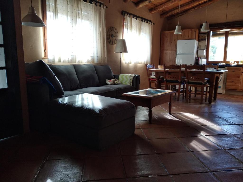 A seating area at Casa Rural El Riandero