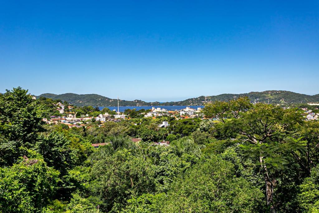  Casa em meio à natureza c/ vista p/ Lagoa AGAA5402