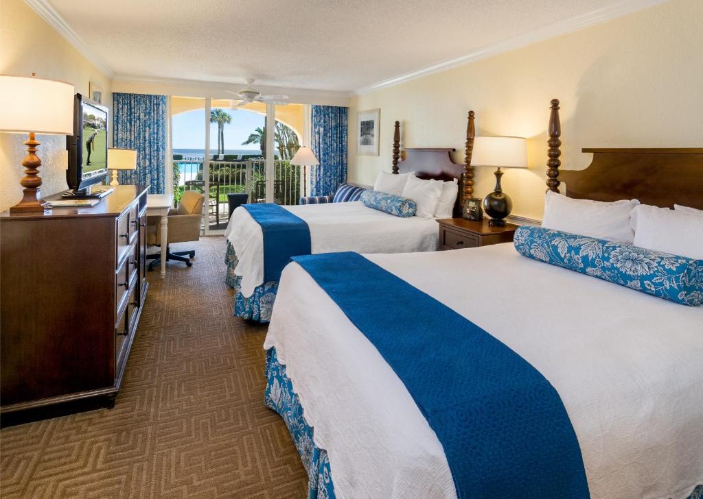 The King and Prince Beach & Golf Resort - Queen Room With Two Queen Beds - Oceanfront