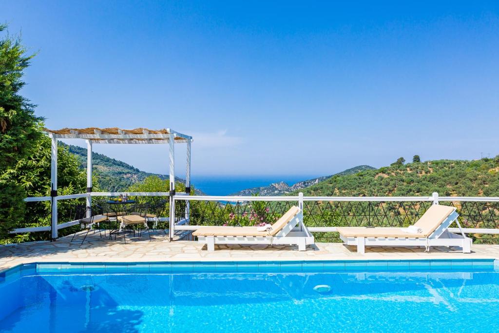 Villa Glysteri - Home Like Comfort & Sea Views