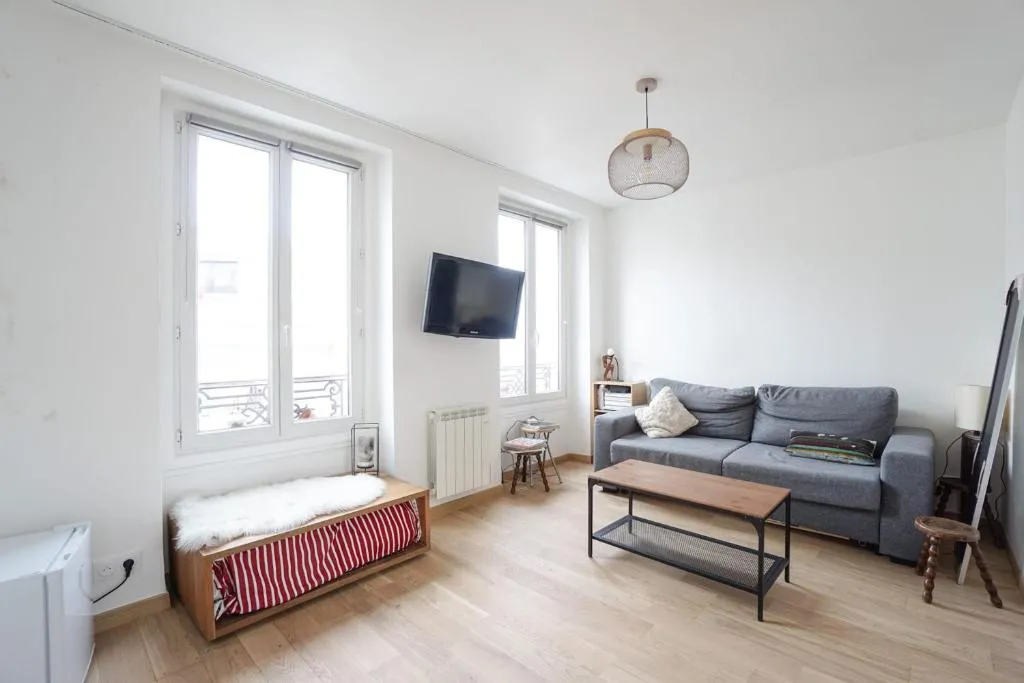 Nice flat near Buttes Chaumont, Paris, France