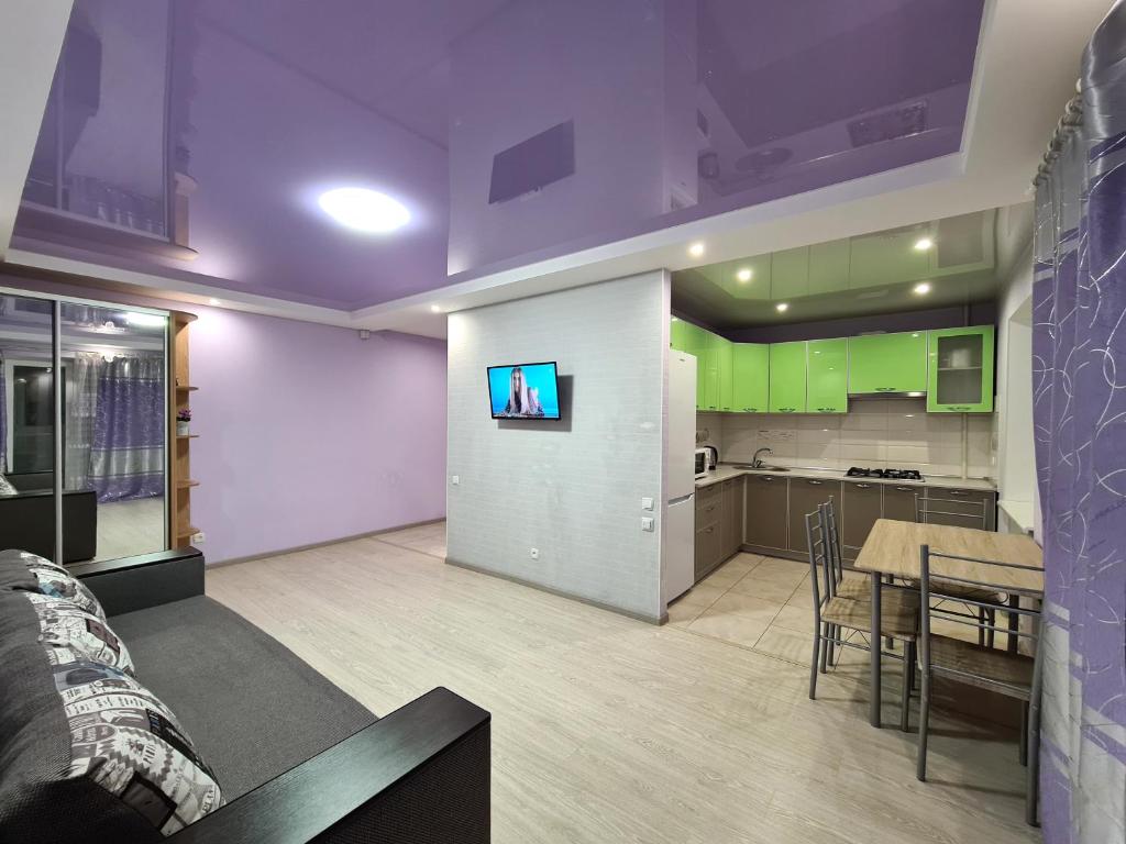 2-room Luxury Apartment on Patriotychna Street 36-a, by GrandHome - Housity