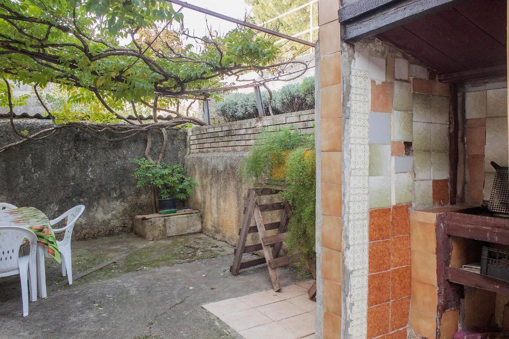 Vonkajšia záhrada v ubytovaní Apartments Franko 234