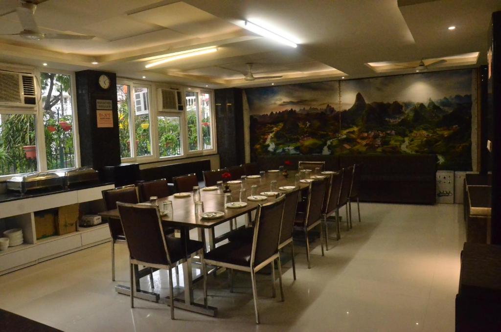 Restaurace v ubytování Hotel Sopan Heights