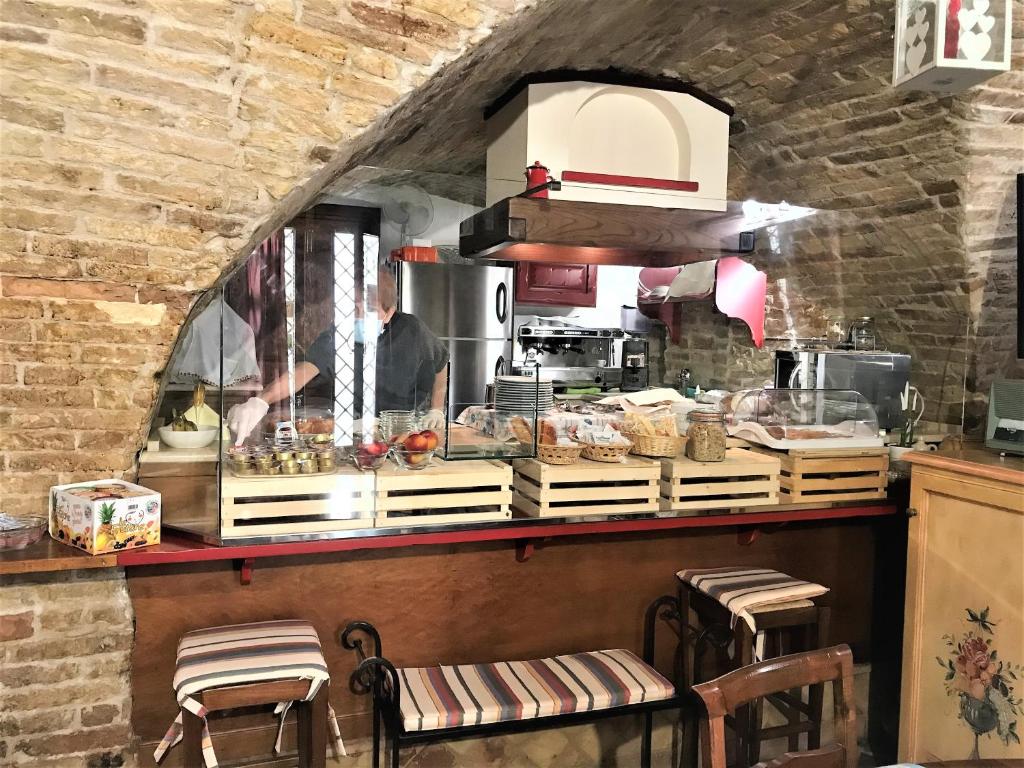 Kuchyňa alebo kuchynka v ubytovaní B&B La Torretta sul Borgo