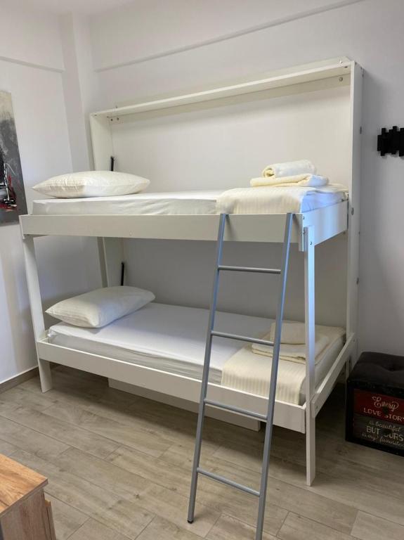 Posteľ alebo postele v izbe v ubytovaní Sivota Luxury Apartments
