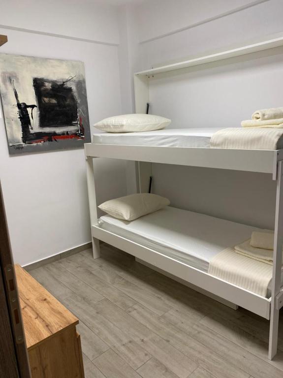 Kuchyňa alebo kuchynka v ubytovaní Sivota Luxury Apartments
