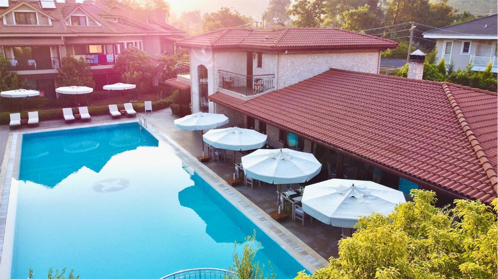 Bazén v ubytování Renka Hotel & Spa nebo v jeho okolí