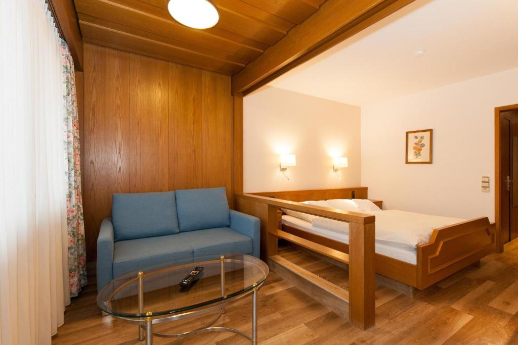 Landgasthof Hotel Hirsch - Comfort Plus Room B With Balcony