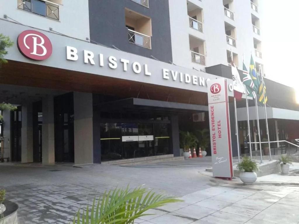  Crystal Place (Bristol Hotel)