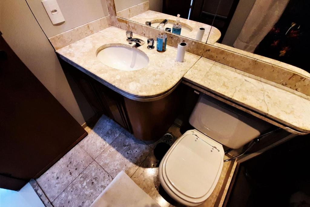  Apartamento com serviços proximo a Praia de Ipanema