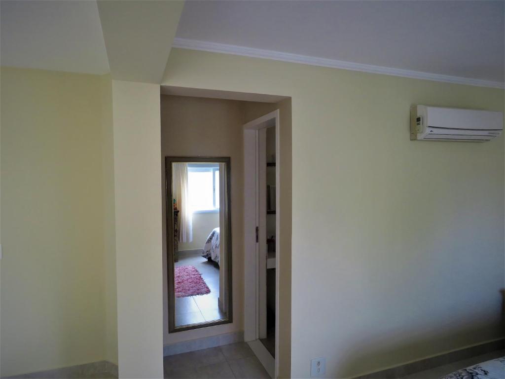  CASA EM CONDOMÍNIO COM VISTA PARA O MAR