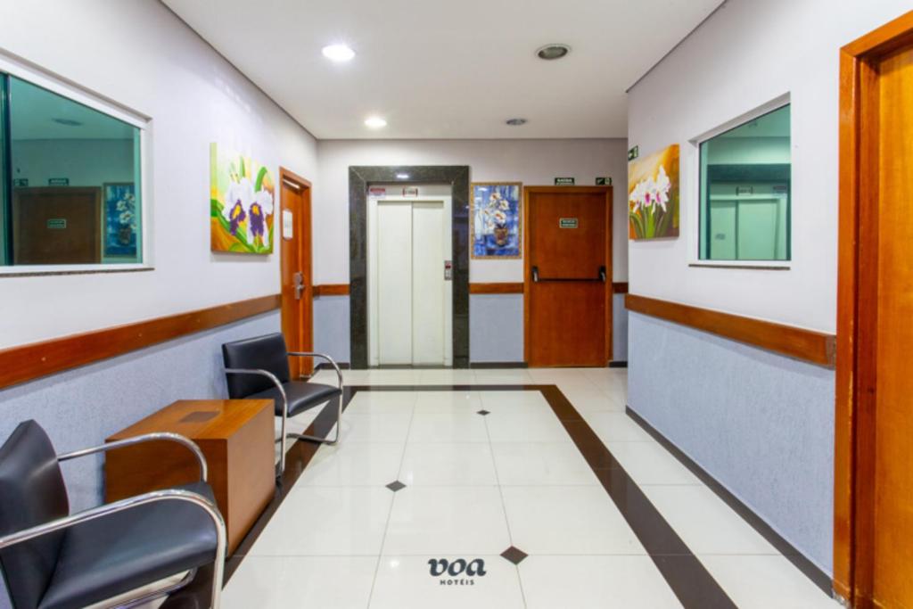  VOA Express Inn Hotel Orquídea