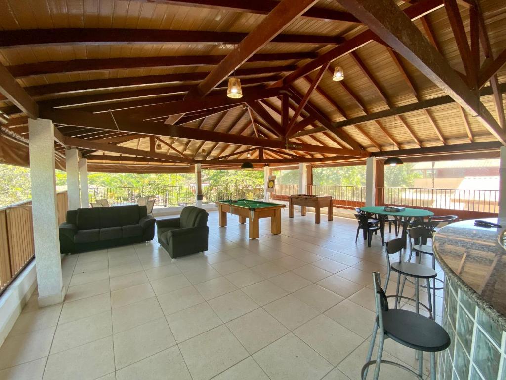  Magnífica Casa na Praia do Lázaro Pé na Areia 4 suítes