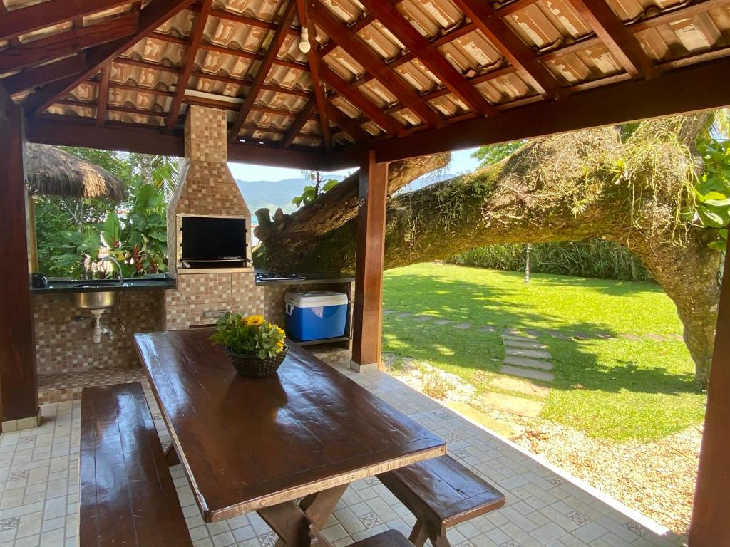  Magnífica Casa na Praia do Lázaro Pé na Areia 4 suítes