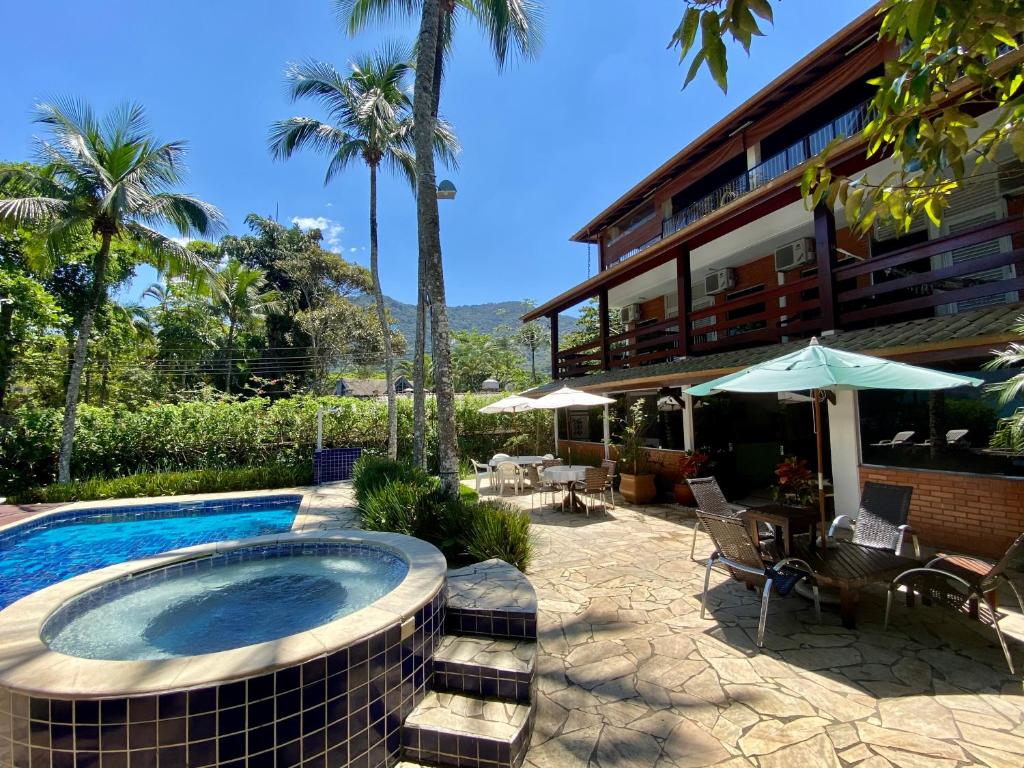  Magnífica Casa na Praia do Lázaro Pé na Areia 4 suítes