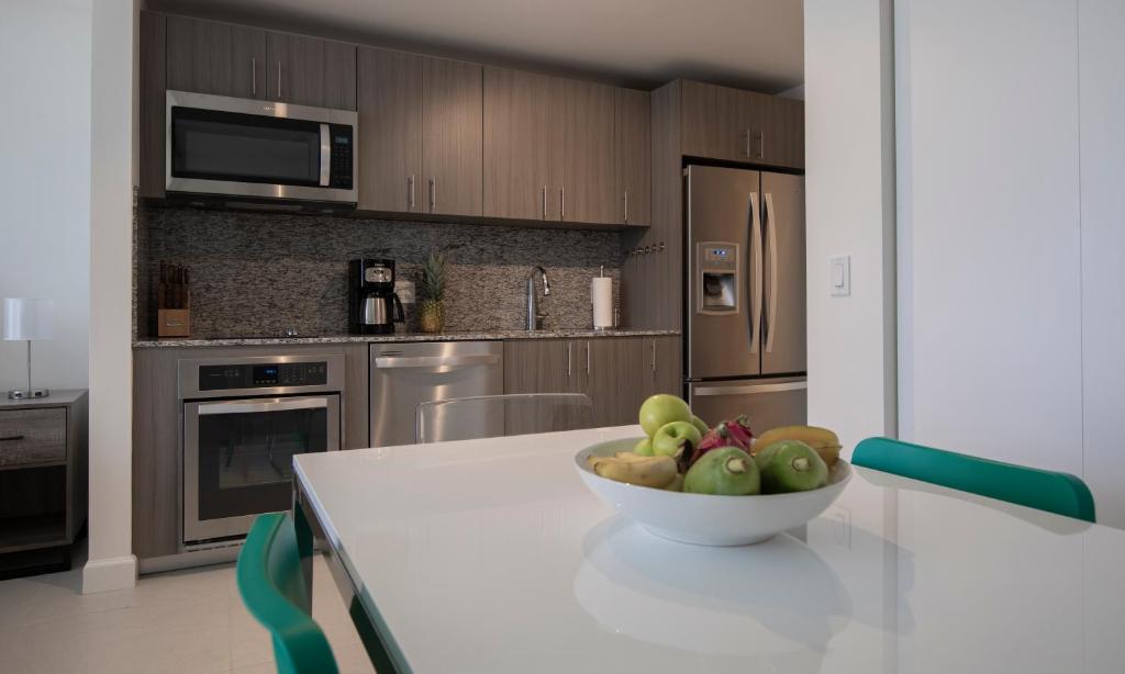 Kuchyň nebo kuchyňský kout v ubytování Provident Grand Luxury Short-Term Residences