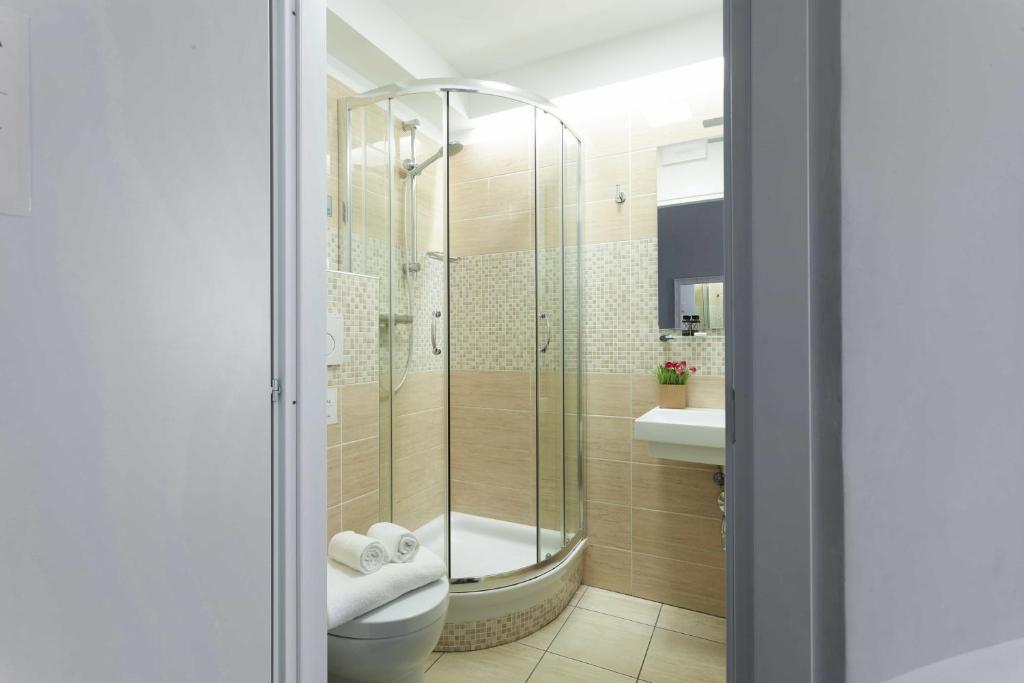 A bathroom at B&B Prestigia Rooms