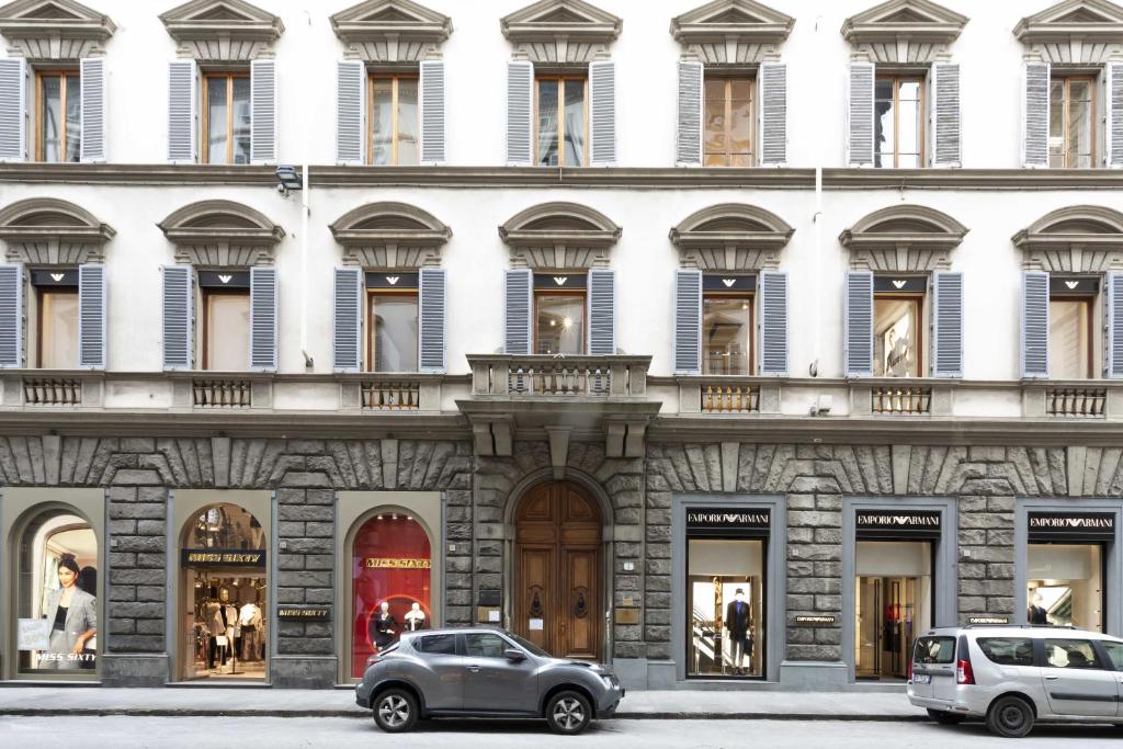 The building in which a vendégházakat is located