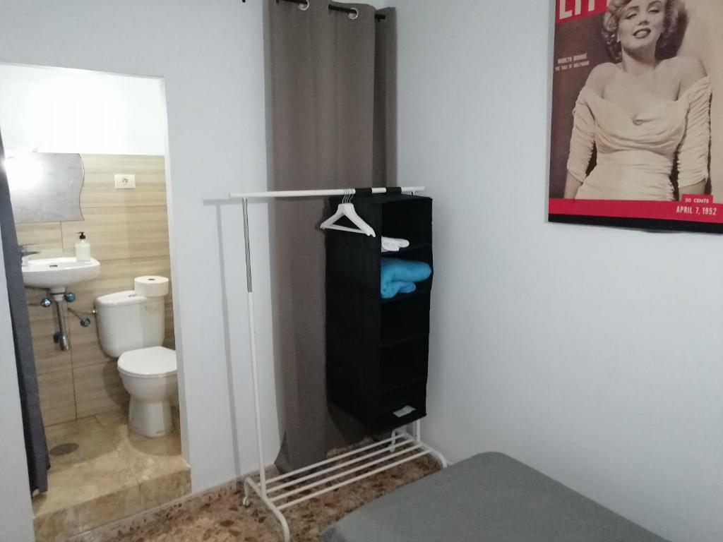 Koupelna v ubytování Alcaravaneras Hostel