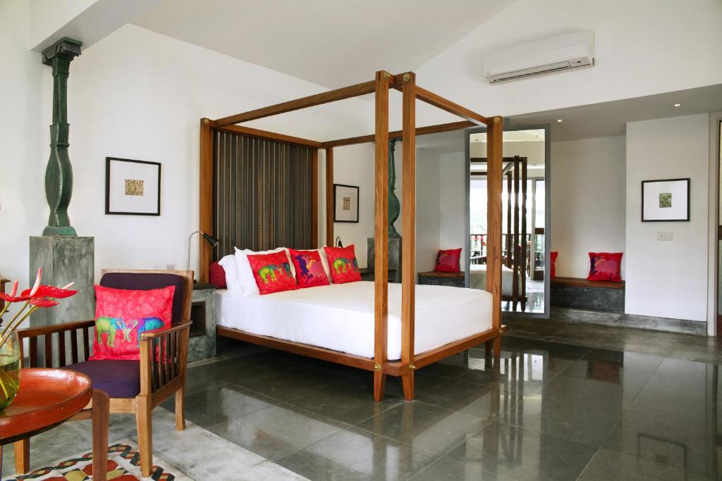 Purity at Lake Vembanad - Suite