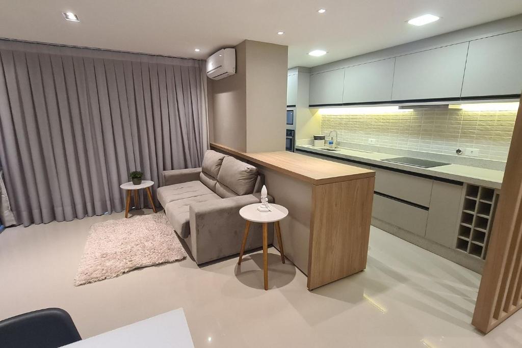  Apartamento Studio no último andar no CENTRO de FOZ com linda VISTA