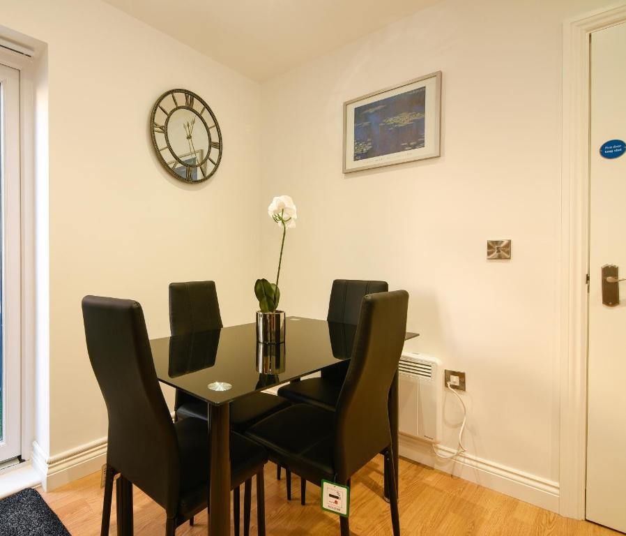 Long Row Apartments in Nottingham City Centre - One-Bedroom Apartment
