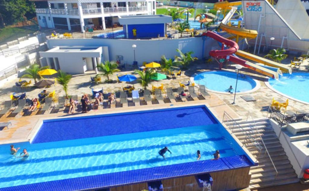  APARTAMENTO FAMILIAR RESORT DO LAGO Julho e Dezembro