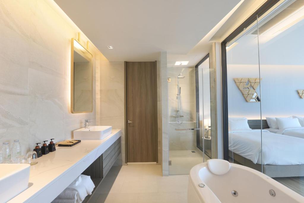 The Signature Hotel Airport - Resim 40