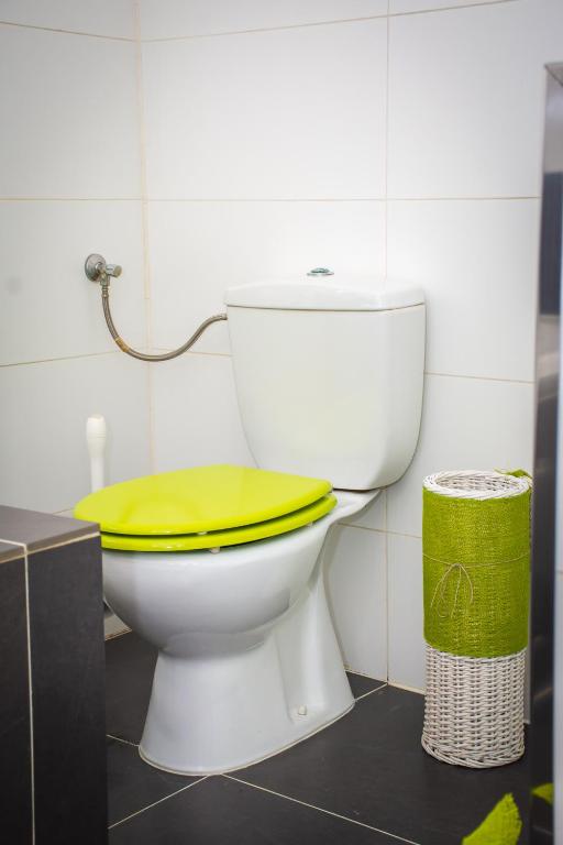 Koupelna v ubytování Huis van de Koekuit
