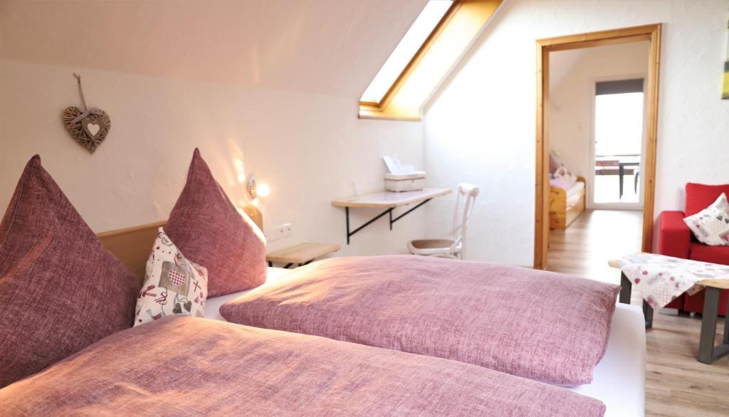 Postel nebo postele na pokoji v ubytování Landpension Pferdekoppel - B&B - Self Checkin