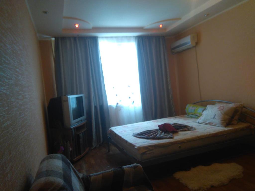 1 kv Standart metro Heroev truda photo 4