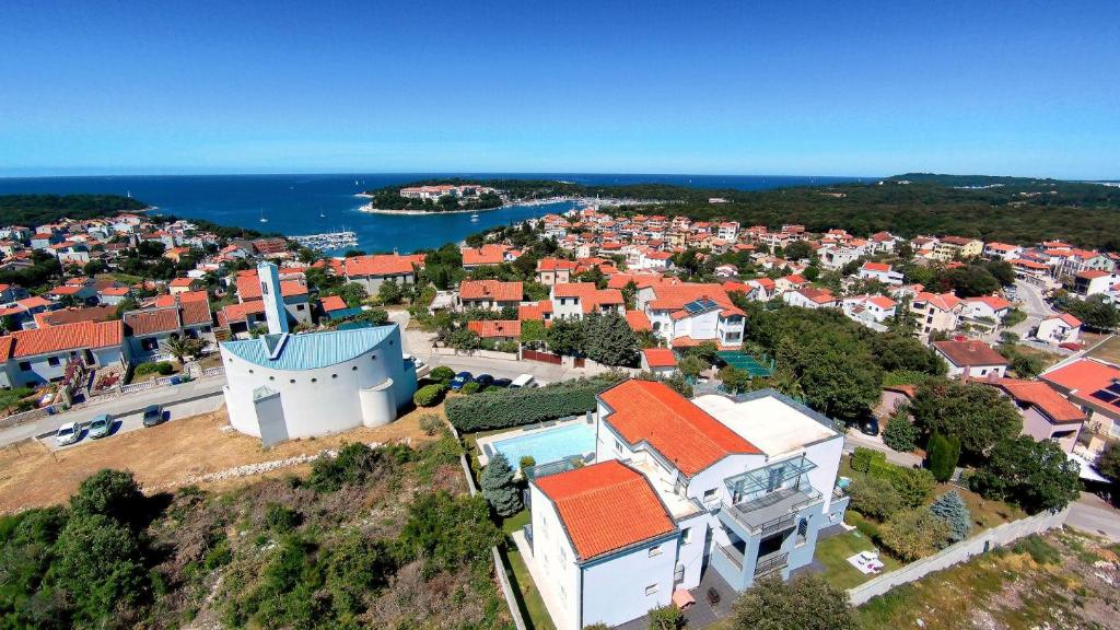 Príroda v okolí vily