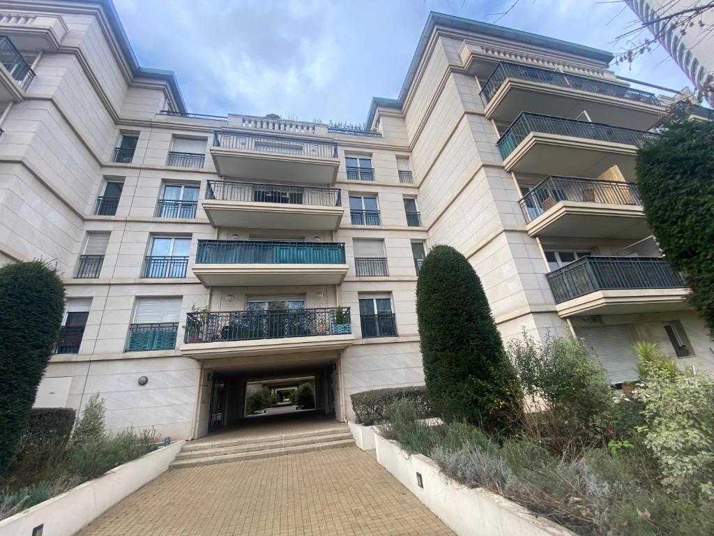 Fotografie z fotogalerie ubytování Appartement La defense v destinaci Puteaux