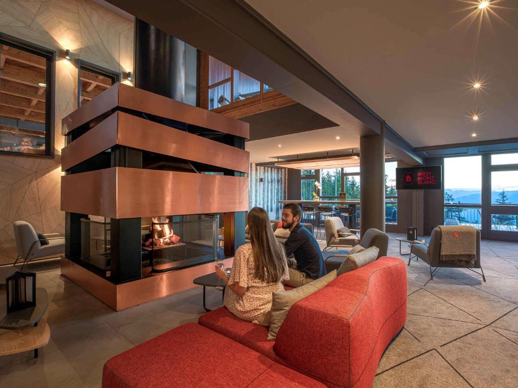 Posezení v ubytování Altezza - Arc 1800 Hotel & Spa - ex Mercure