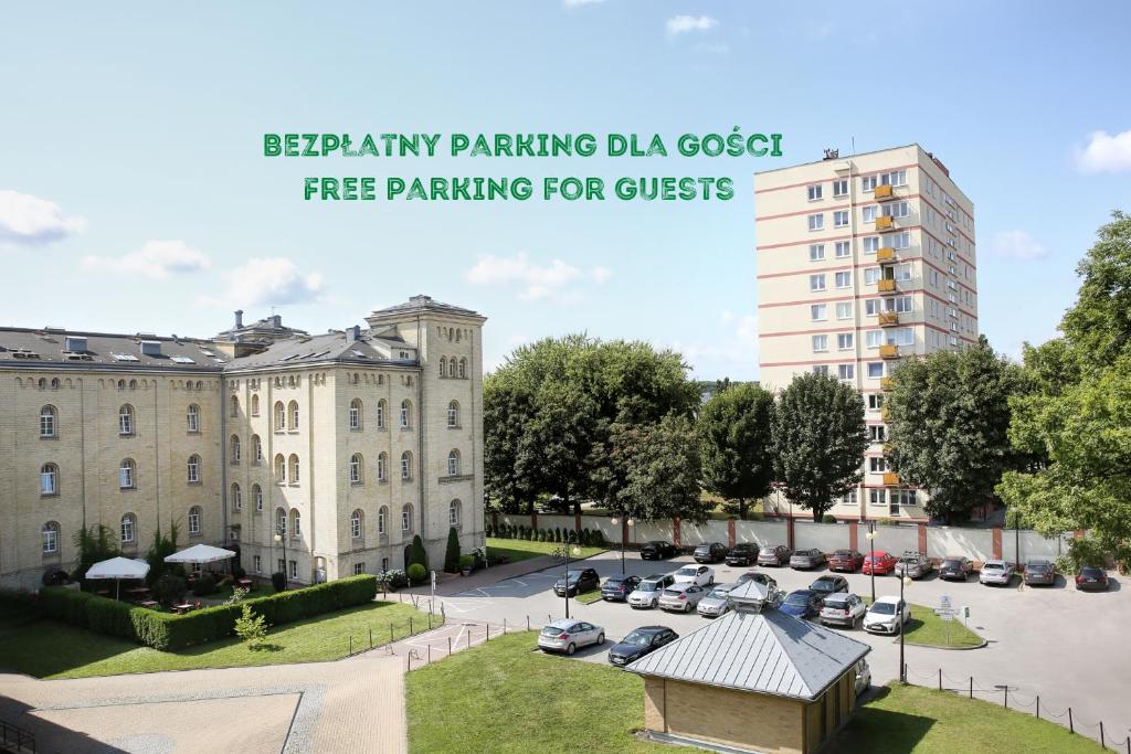 Budova, kde se aparthotel nachází