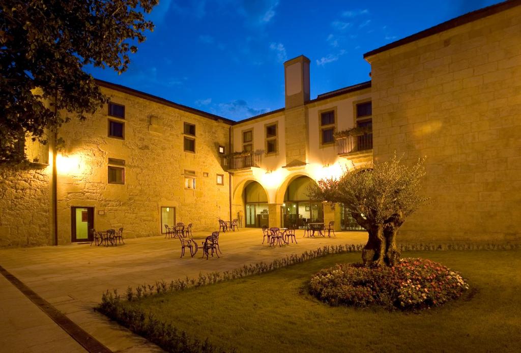 Hotel Pazo de Lestrove by Pousadas de Compostela - 14