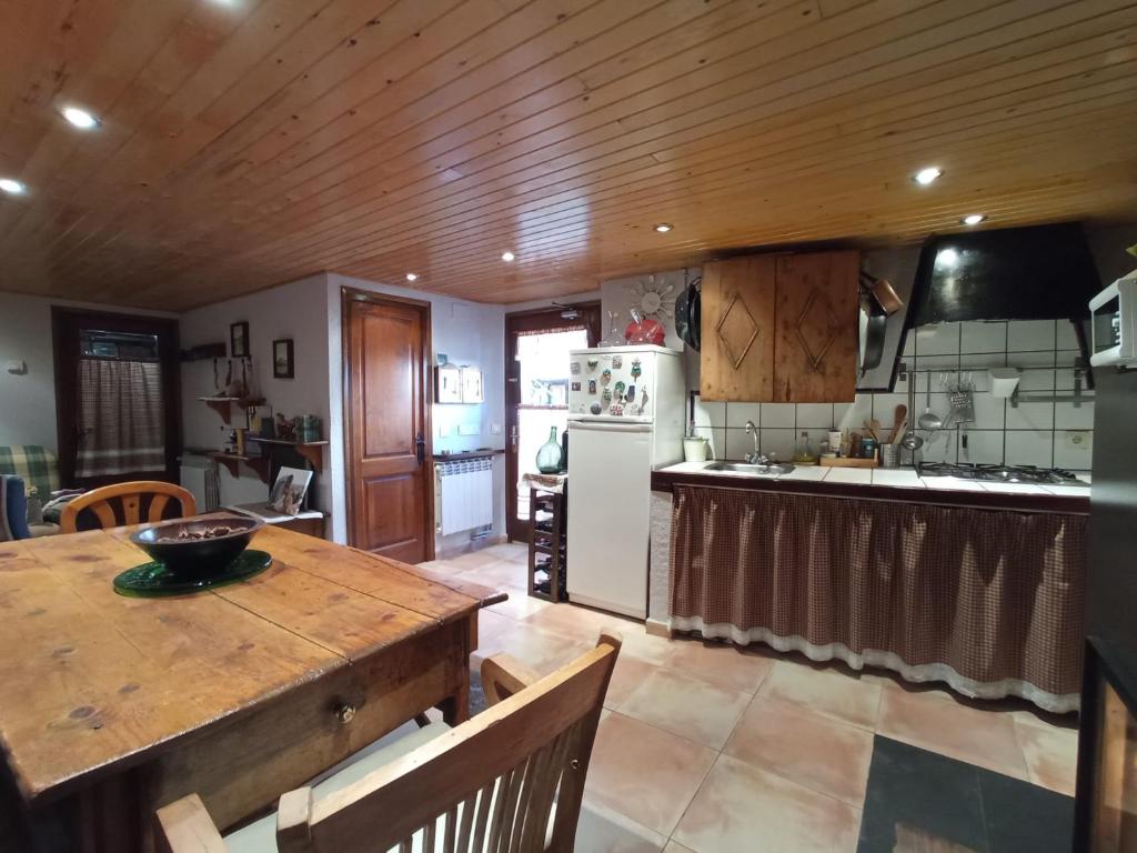 Kuchyň nebo kuchyňský kout v ubytování El Paller Urús Cerdanya